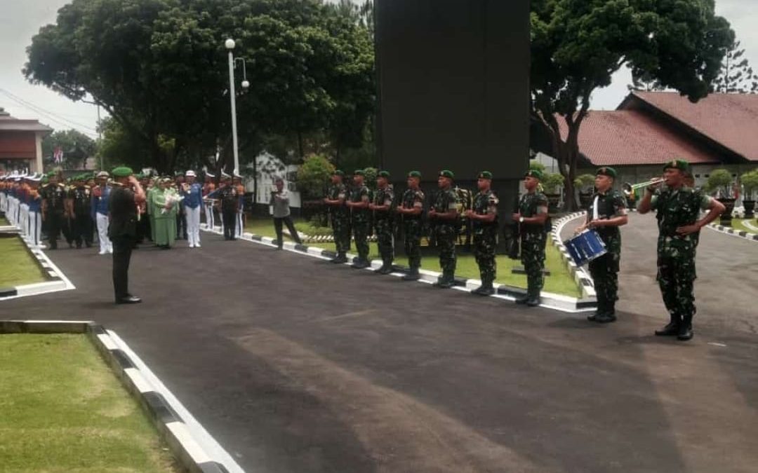 Kaprodi Manajemen Pertahanan menghadiri acara serah terima jabatan Wakil Gubernur Akademi Militer